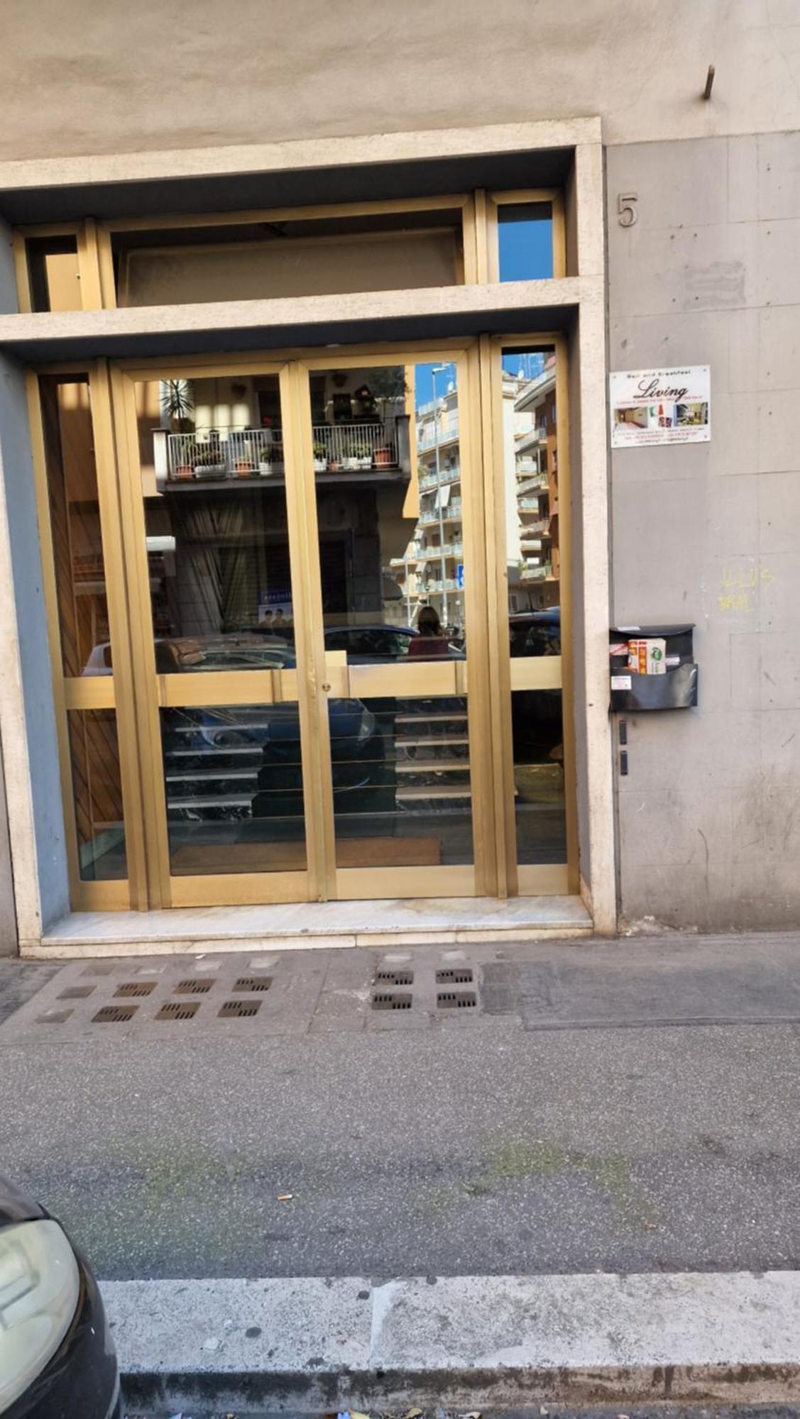 Living Bed & Breakfast Rome Bagian luar foto